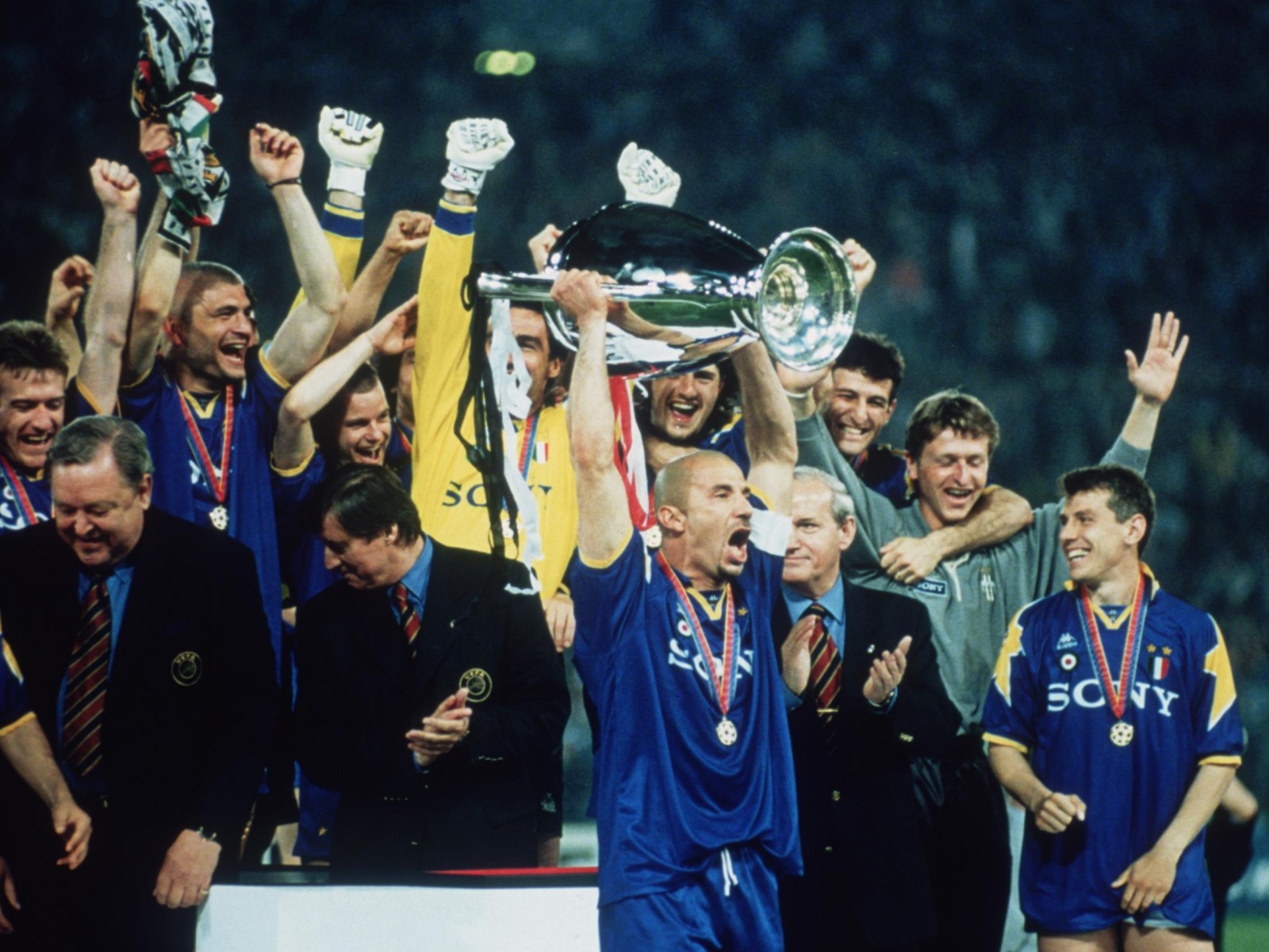Juventus 1995/1996 Fino alla Fine Forza Juventus