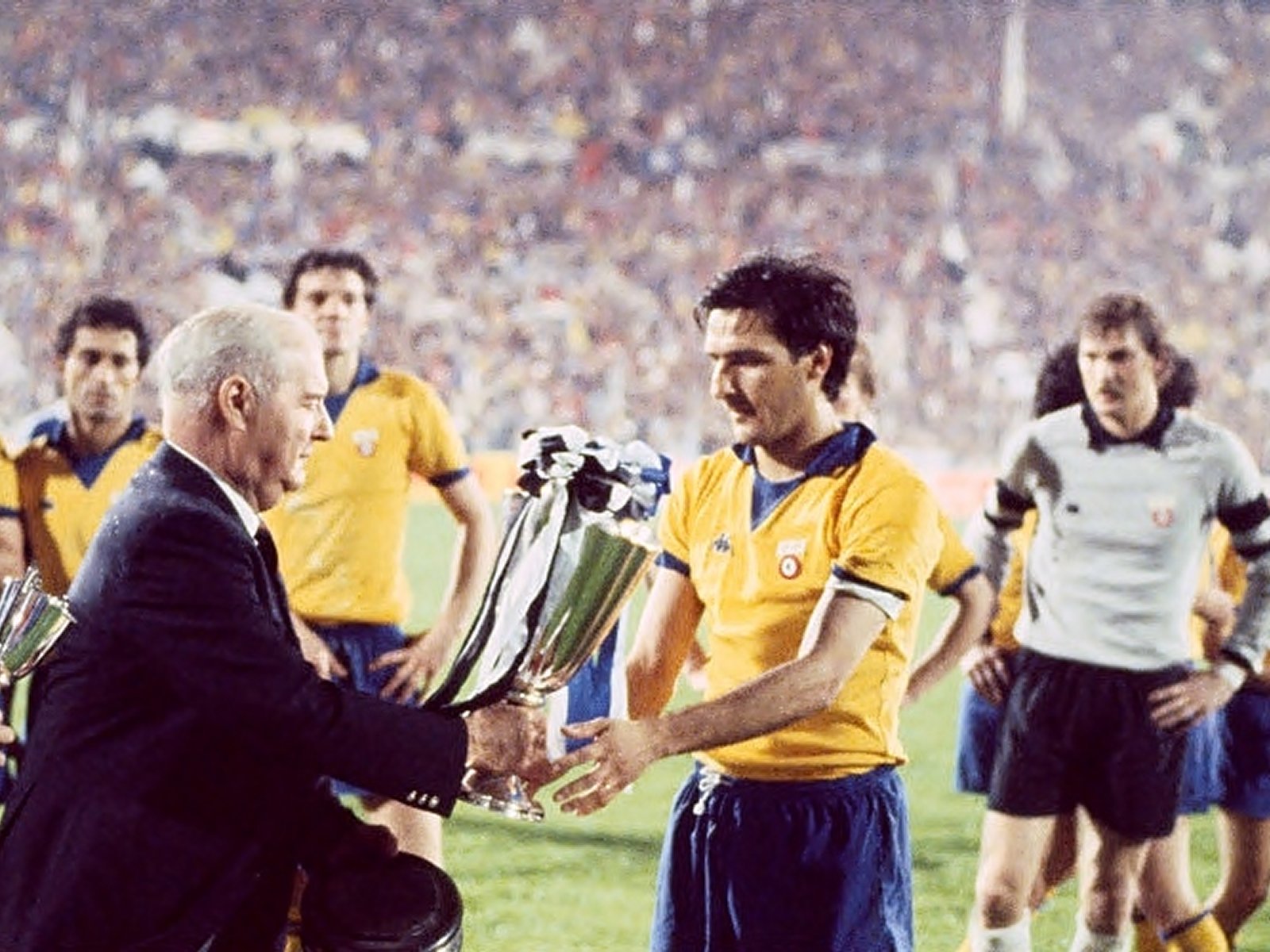 Coppa Coppe 1983/1984 Fino alla Fine Forza Juventus